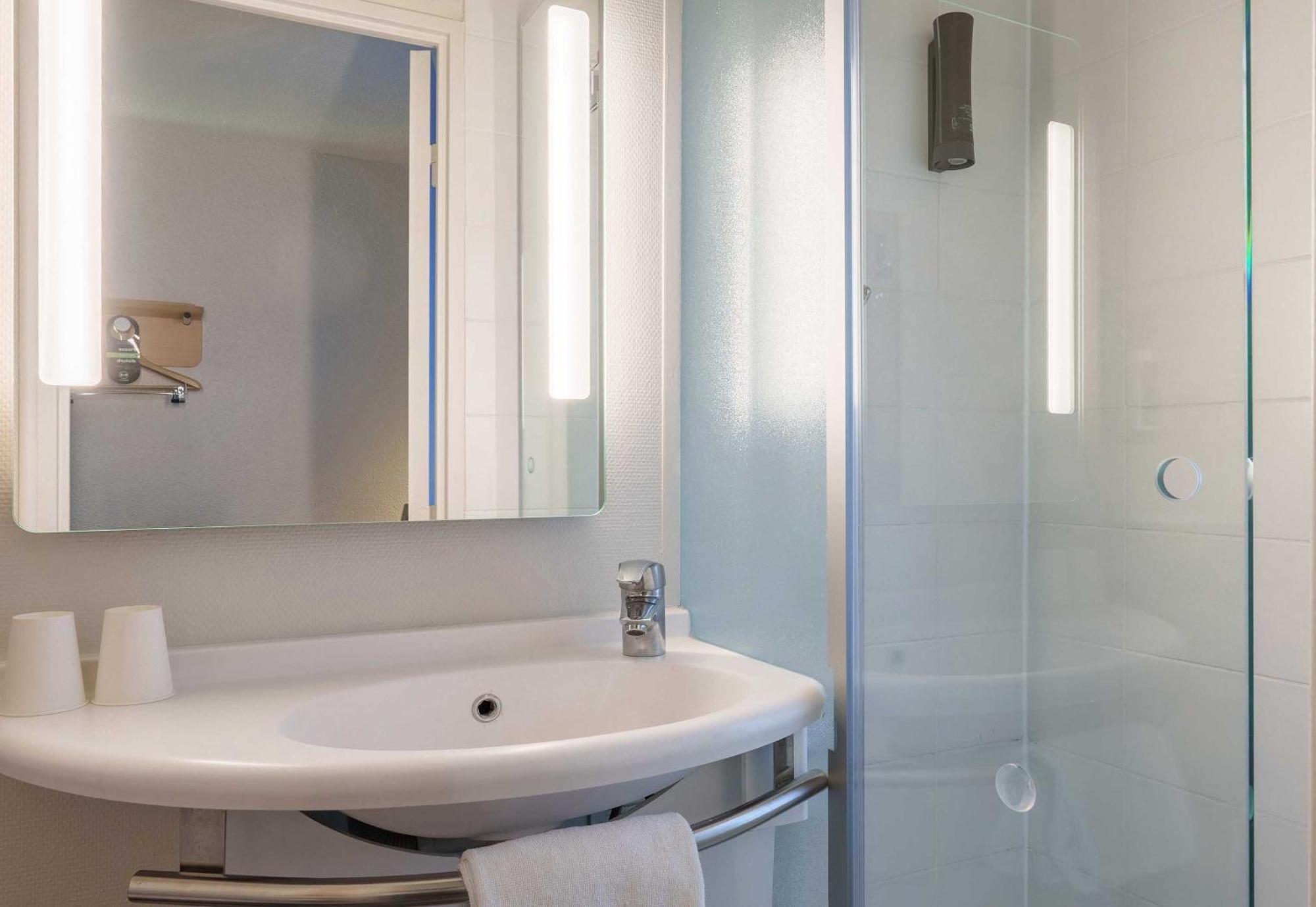 B&B Hotel Troyes Centre Bagian luar foto
